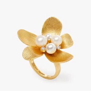 Kate Spade NWT Garden Party cream/gold size 6 ring